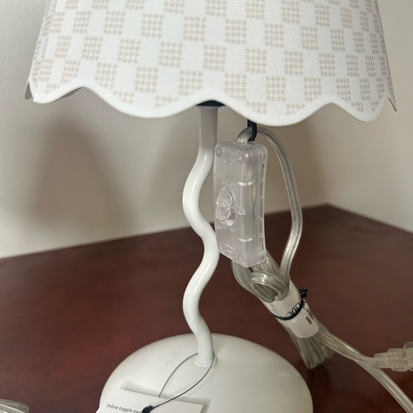 Target Room Essentials small White Lamps with Checkered Shades - Picture 4 of 4